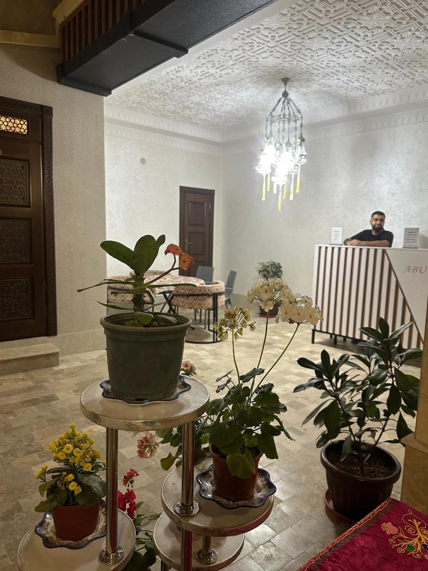Hotel Abuzar Buchara Exteriér fotografie